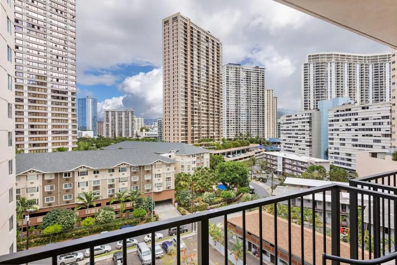 Incredible Location Free Parking In Waikiki Villa Honolulu