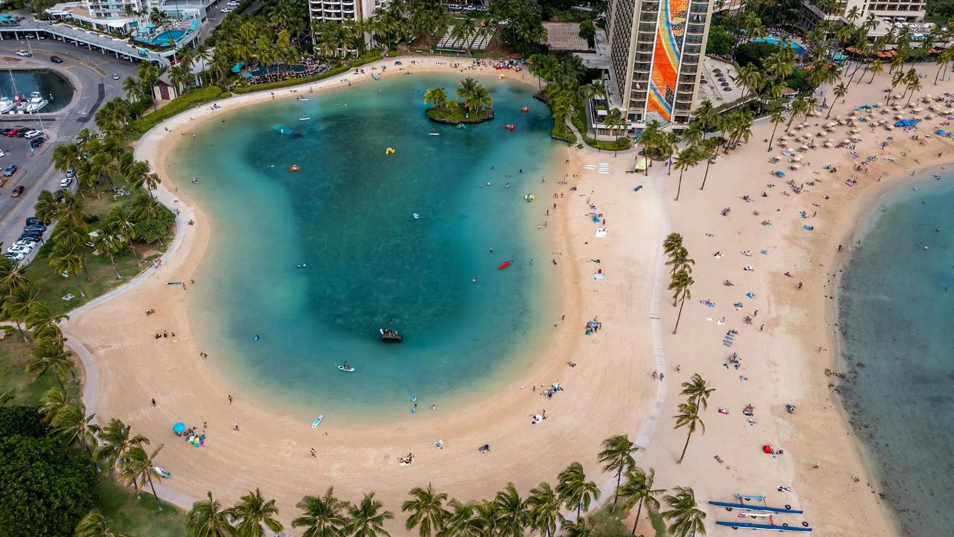 Incredible Location Free Parking In Waikiki Villa Honolulu